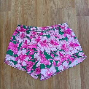 Lilly Pulitzer Floral Pink and Green Women's Shorts small